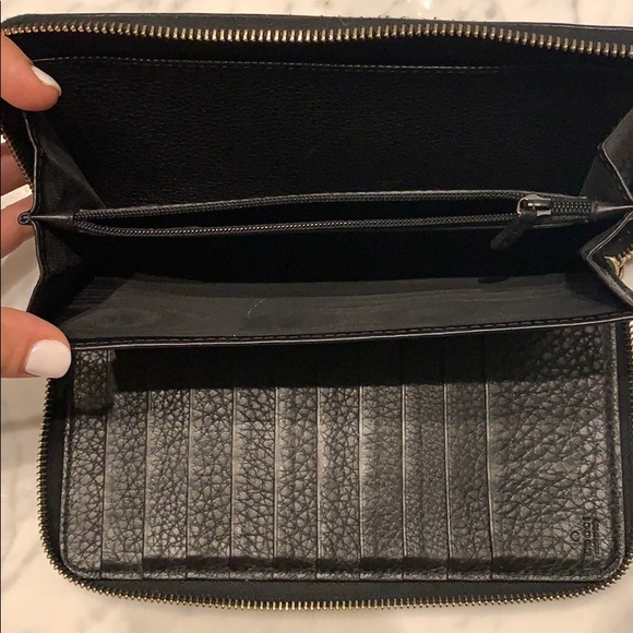 Wallet - Picture 4 of 7